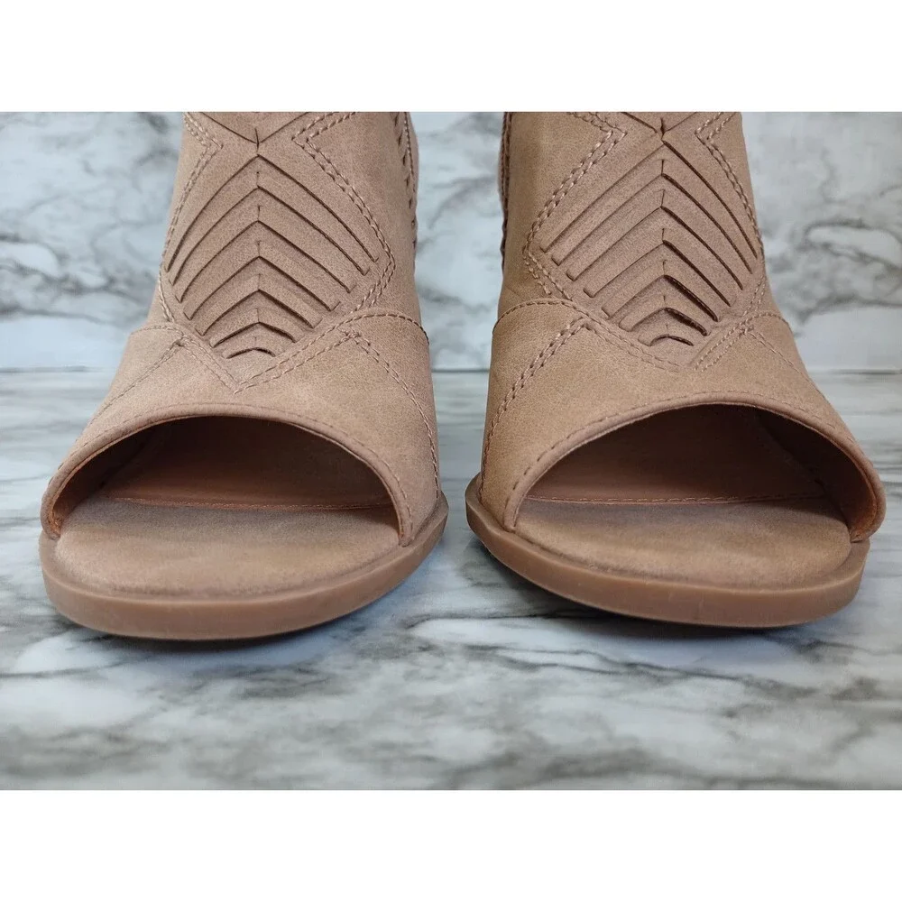 Universal Thread Open Toe Open Heel Ankle Boots Size 7